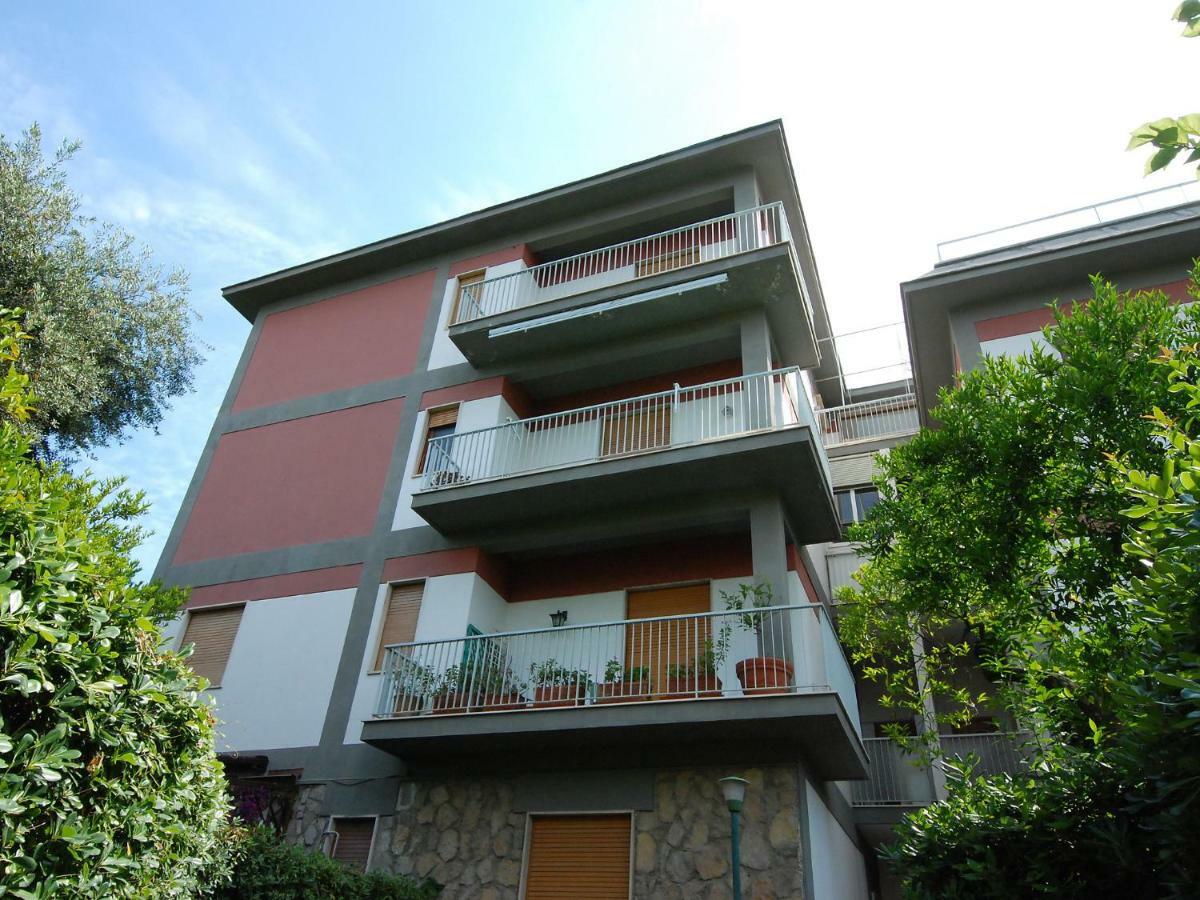Apartment Riviera Massa By Interhome Sorrent Exterior foto